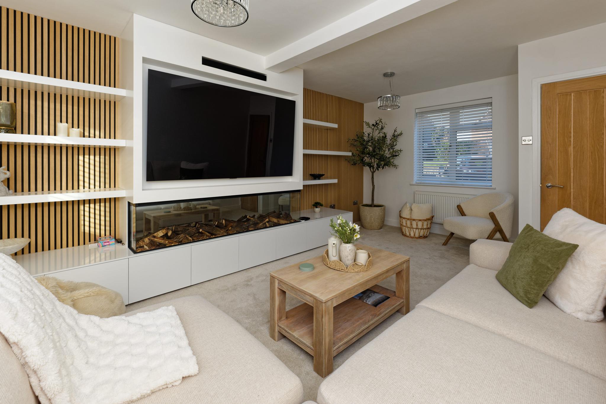 Stylish 3BR House with Free Parking & Garden