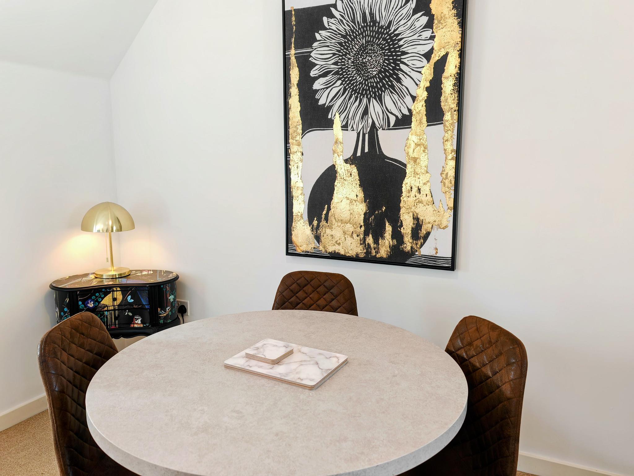 Argosy 2Bed - AwayOnBusiness3