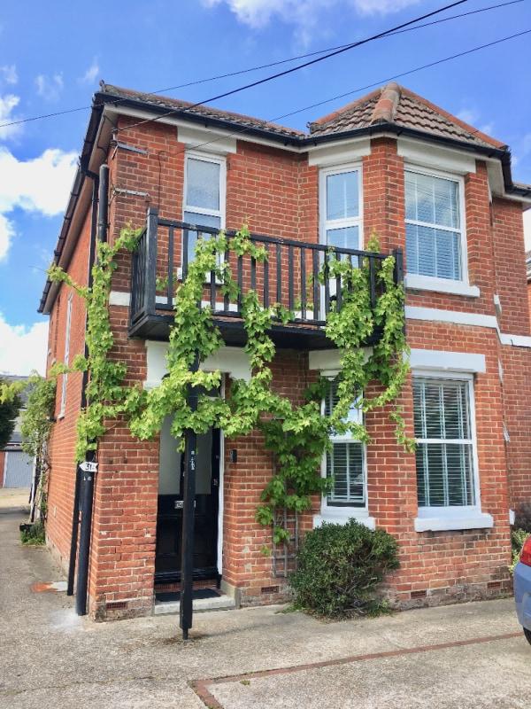 Character Apartment Village Sea2