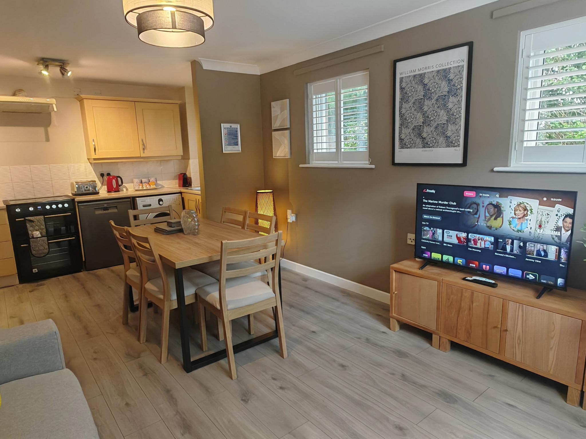 Comfortable Ground Floor Apartment with Parking5